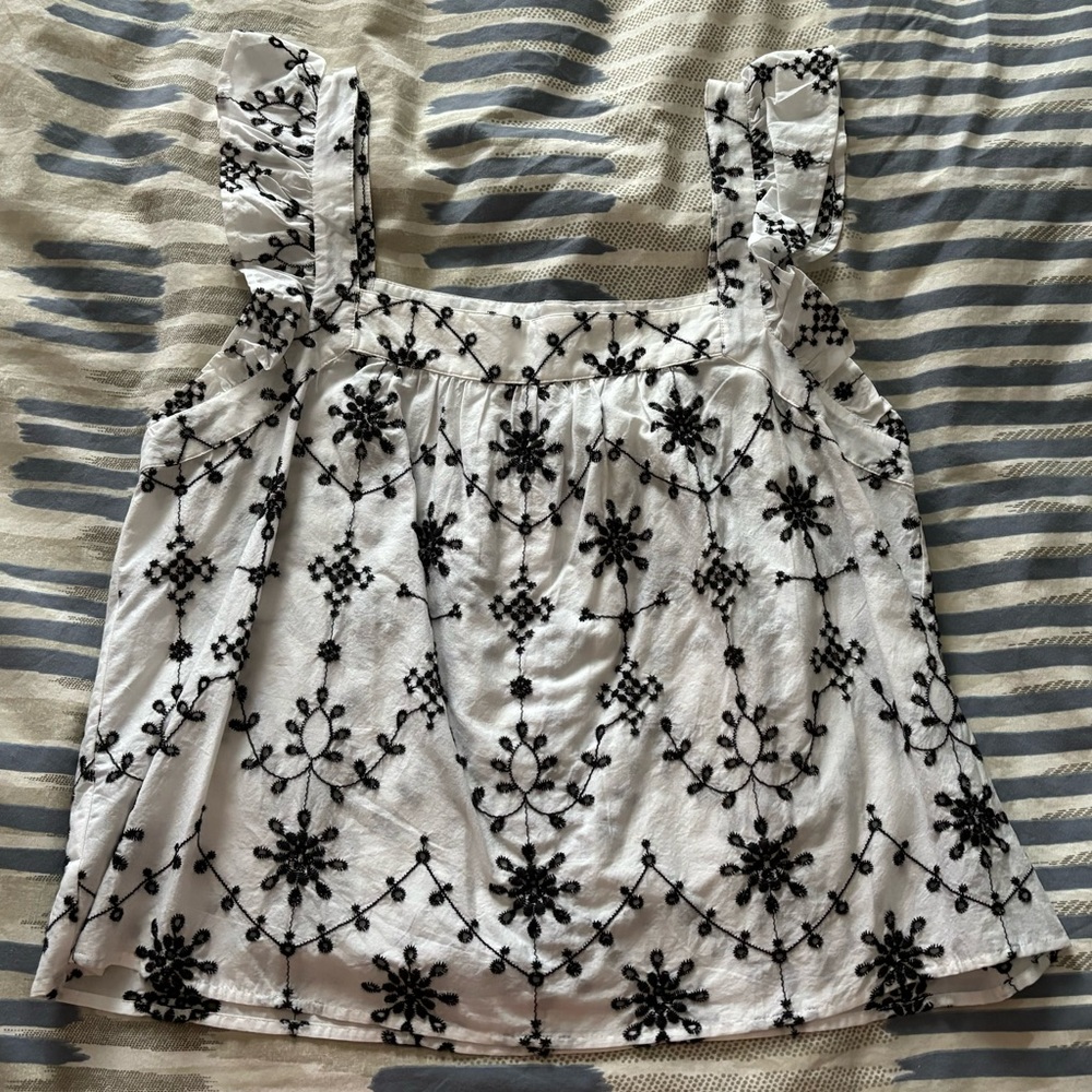 Embroidered Top - Picture 4 of 4